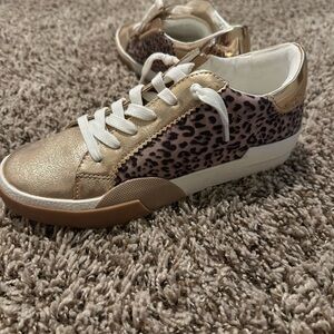 DV by Dolce Vita Gold and Leopard Kids Shoes